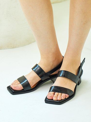 BKS2007 Double Sandals Black - Byeuuns - Modalova