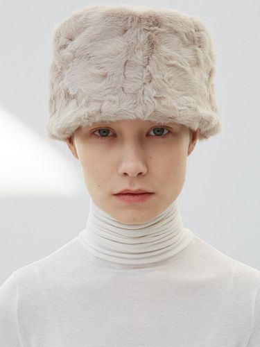 Low Lampshade Hat_Beige - AWESOME NEEDS - Modalova