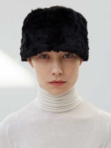 Low Lampshade Hat_Black - AWESOME NEEDS - Modalova