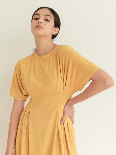 Stitch Doman Sleeve Dress Mustard - BLUV - Modalova