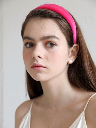 Fuchsia Pink Velvet Headband - Elizabeth Moments - Modalova