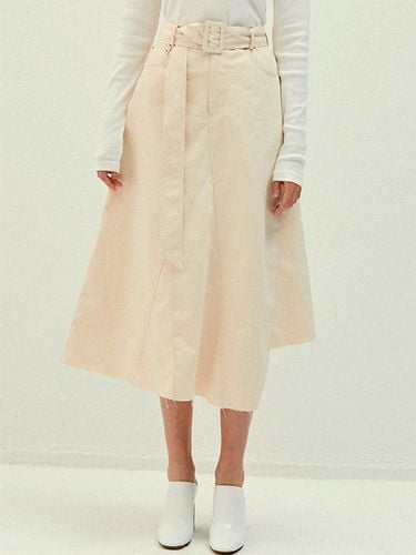 Cream_Belted Patchwork Denim Skirt-IB014 - HALEINE - Modalova