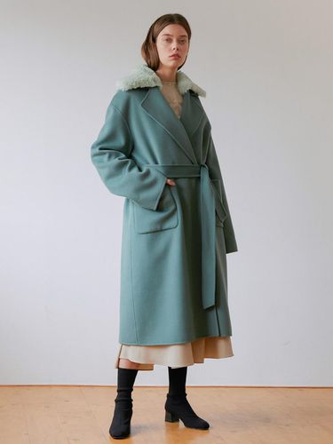 Fur Point Long Handmade Coat Mint - MODERNABLE - Modalova