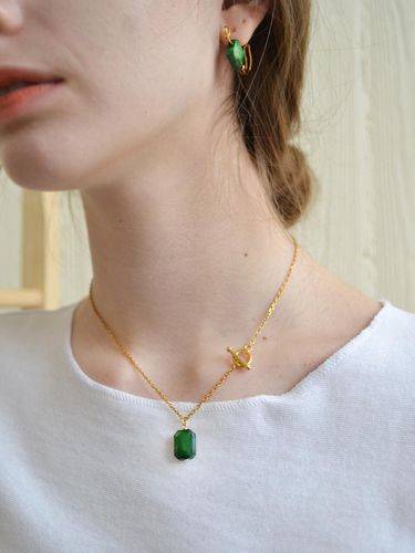 Green Glass Necklace - nuavo - Modalova