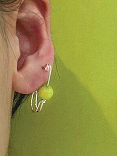 Exclusive] Clip Melon Stone Earring - nuavo - Modalova