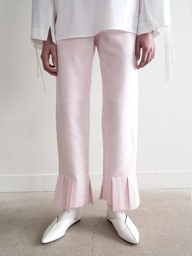 Silk Pleated Hemline Pant - ANNE AND THE CRWD - Modalova