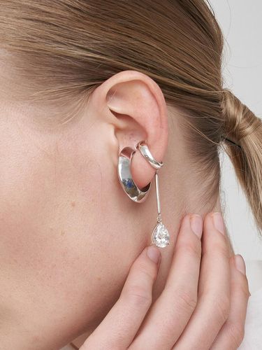 MOI 2st Drop Earcuff_28S - MOI studio - Modalova