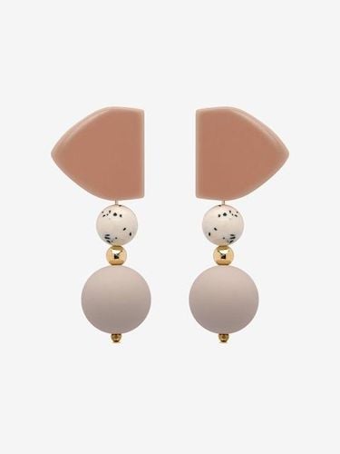 Pure Petal Earring - BAEBAE - Modalova