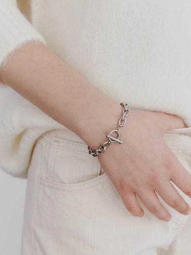 Surgical Bold Toggle Chain Bracelet - LOVE ME MONSTER - Modalova