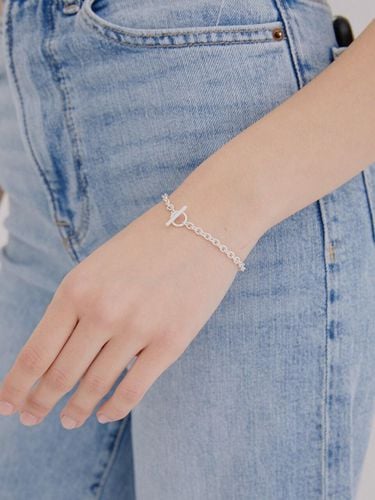 Silver Bold Toggle Bracelet - LOVE ME MONSTER - Modalova