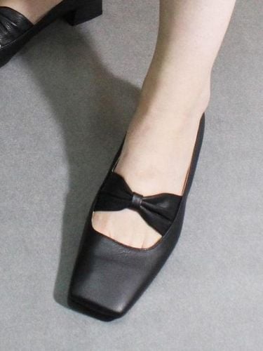 Square Ribbon Loafer M-IG-180201 - IGINOA - Modalova