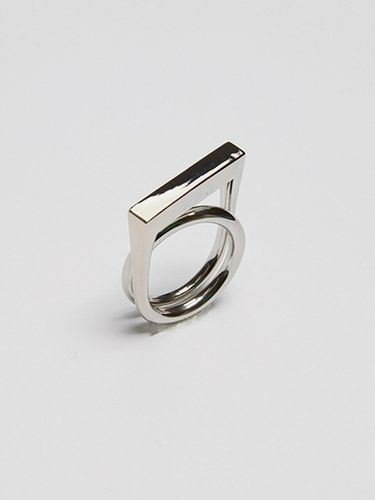 Square Inner Twisted Ring Silver - viollina - Modalova