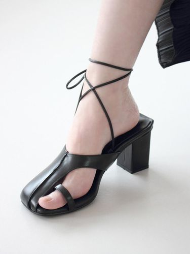 Nin Sandals Black - JAM’T - Modalova