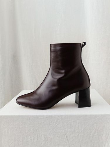 Skinny Ankle Boots Brown - february second - Modalova