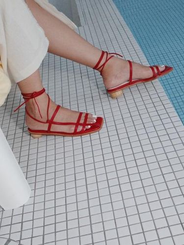 Two Way Strap Sandals Red - february second - Modalova