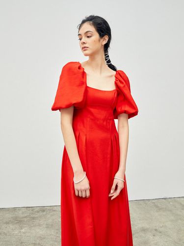 Stitched Puff Sleeve Maxi Dress_Red - ONNE - Modalova