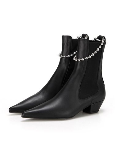 Extreme Sharp Toe Chelsea Boots_Black - FLAT APARTMENT - Modalova