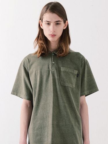 Pigment Pocket Pique Shirt Olive - PIECEMAKER - Modalova