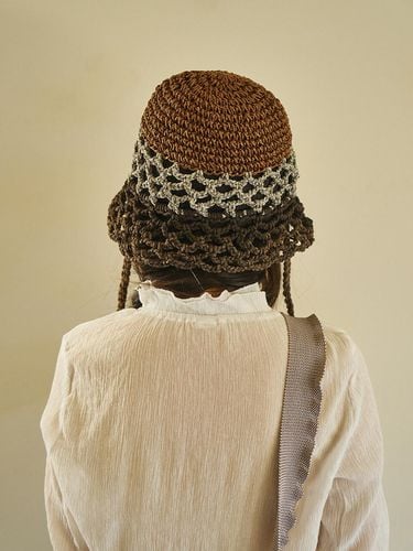 Un Hole Bonnet Hat Brown - MISU A BARBE - Modalova