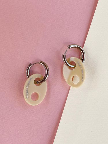 Pig Nose Hoop Earrings - August Harmony - Modalova