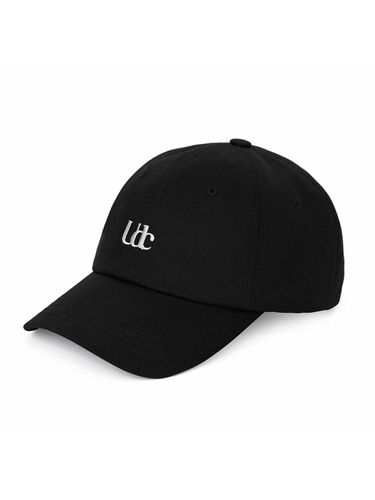 Serif UDC Authentic B B Cap_Matt Black - UNDERCONTROL - Modalova