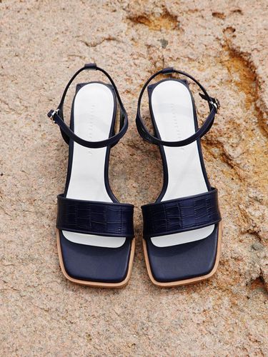 Classic Ankle Strap Navy - february second - Modalova