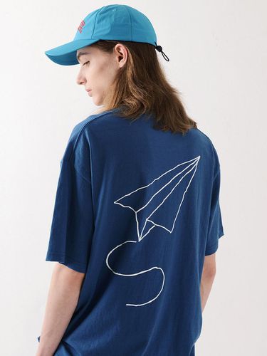 Paper Plane Graphic T-shirt Navy - PIECEMAKER - Modalova