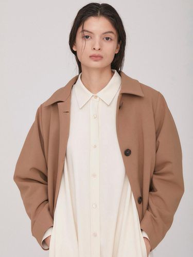 Luz Volume Short Jacket_Camel Beige - BLUV - Modalova