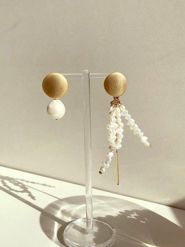 Fruit Pearl Unbalance Earrings - WIT-HOLIDAY - Modalova