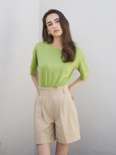 Linen Tuck Shorts_Beige - bibyseob - Modalova