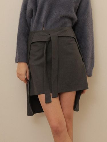 Wool Unbalance Tied Skirt_Gray - WARDROBE - Modalova