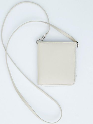 Cream Lather Strap Wallet KA004 - HALEINE - Modalova