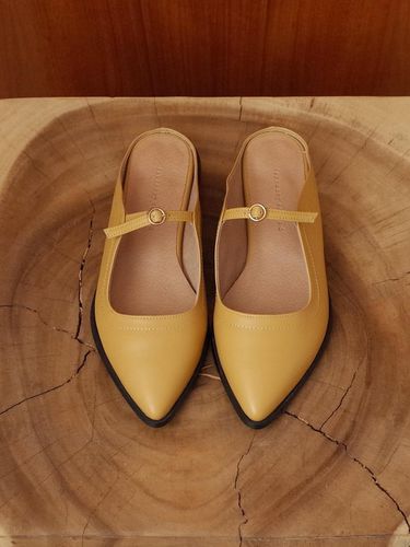 Mary Jane Mules Light Mustard - february second - Modalova