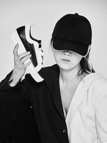 Sneakers Edition Visage Line 18_Black - MODERN ALCHEMIST - Modalova