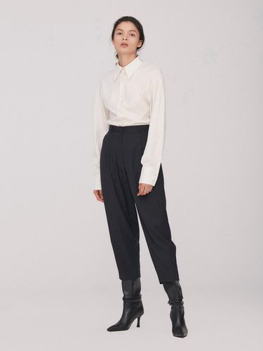 Tapered Crop Pants_D.Navy(Stripe) - BLUV - Modalova