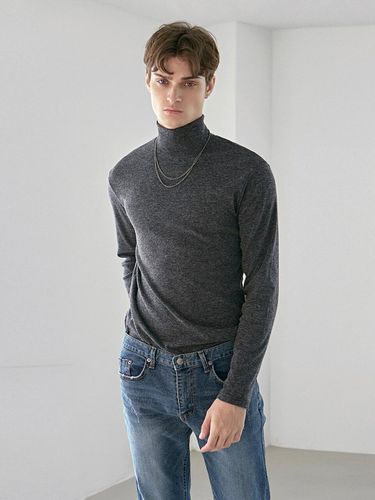 Warmer High Neck Knit_Charcoal - YAN13 - Modalova