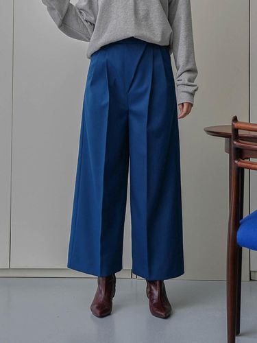 Diagonal Wool Wide Pants_Blue - ONNE - Modalova