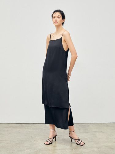 Tiered Slip Long Dress_Black - ONNE - Modalova