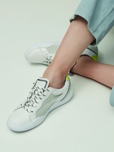 WOMEN]IS_191076WH_low sneakers - IN THE STAR - Modalova