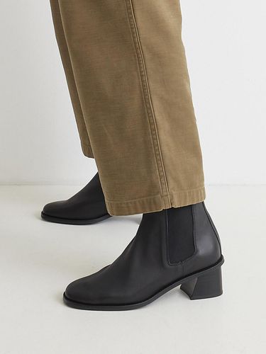 BKB20412 ARK CHELSEA ANKLE BOOTS BLACK - Byeuuns - Modalova