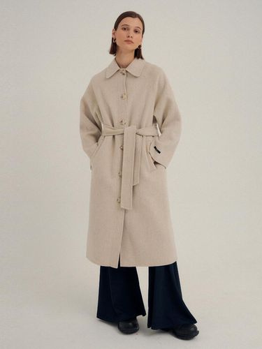 Raglan Handmade Wool Coat - LOOKAST - Modalova