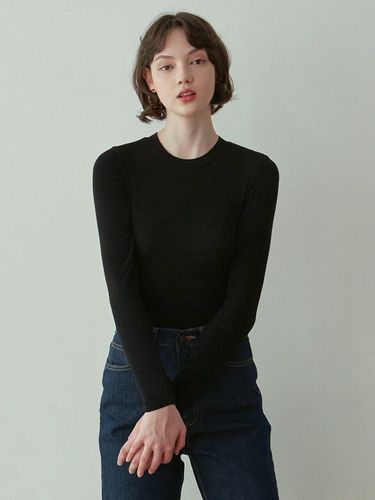 MATE ROUND LONG T-SHIRTS_BLACK - YAN13 - Modalova