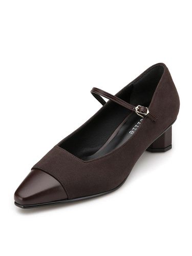 Adele Pointed Pumps AM201764 - amellie - Modalova