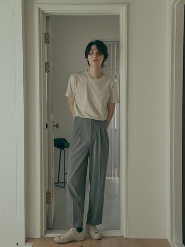 Two Tuck Pants_Gray - FILLCHIC - Modalova