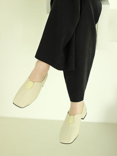 Square Toe Daily Up Banding Loafer - CESTI - Modalova