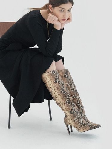 Suppe Long Boots_Beige - SECONDAILY - Modalova