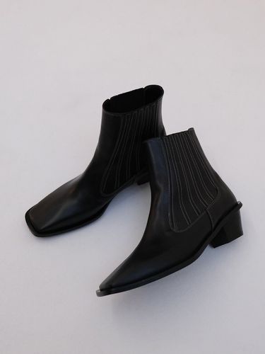 SABURO Chelsea Boots - HYOON - Modalova