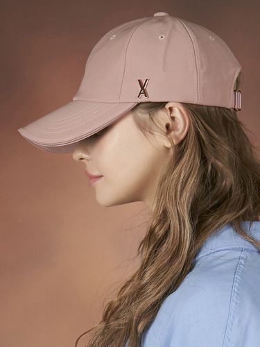 Rosegold Stud Overfit Ball Cap_Pink - VARZAR - Modalova