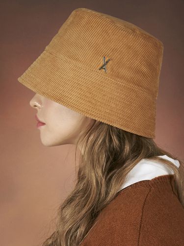 Corduroy Stud Drop Bucket Hat_Brown - VARZAR - Modalova