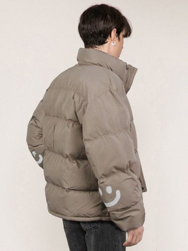 Elbow Smile Graphic Short Padded Jacket - GRAVER - Modalova